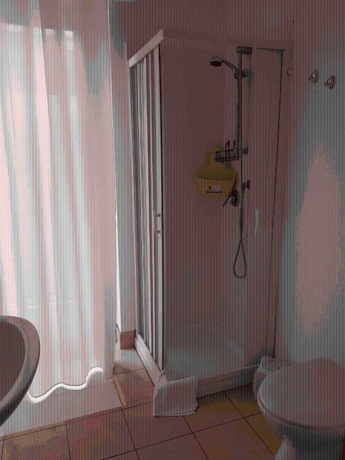 Rooms2Rent Ρέτζιο ντι Καλάμπρια Εξωτερικό φωτογραφία