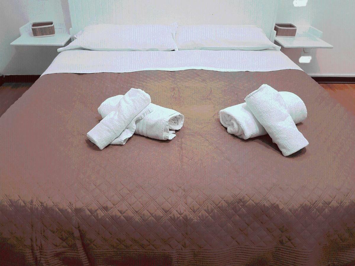 Rooms2Rent Ρέτζιο ντι Καλάμπρια Εξωτερικό φωτογραφία