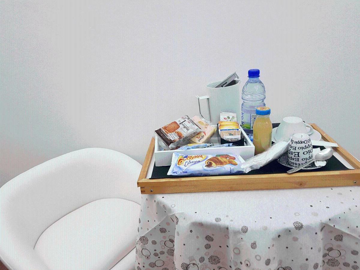 Rooms2Rent Ρέτζιο ντι Καλάμπρια Εξωτερικό φωτογραφία