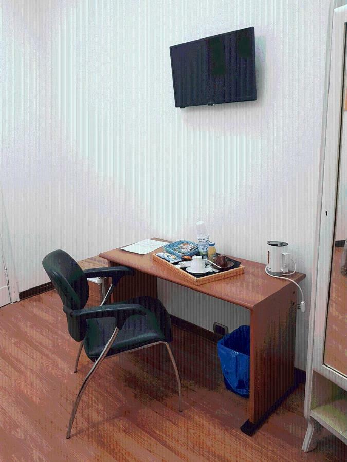 Rooms2Rent Ρέτζιο ντι Καλάμπρια Εξωτερικό φωτογραφία