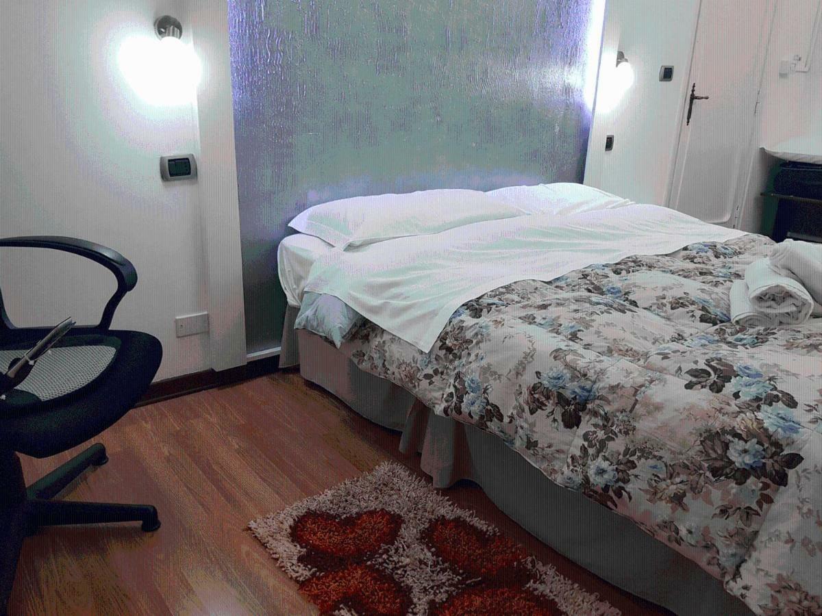 Rooms2Rent Ρέτζιο ντι Καλάμπρια Εξωτερικό φωτογραφία