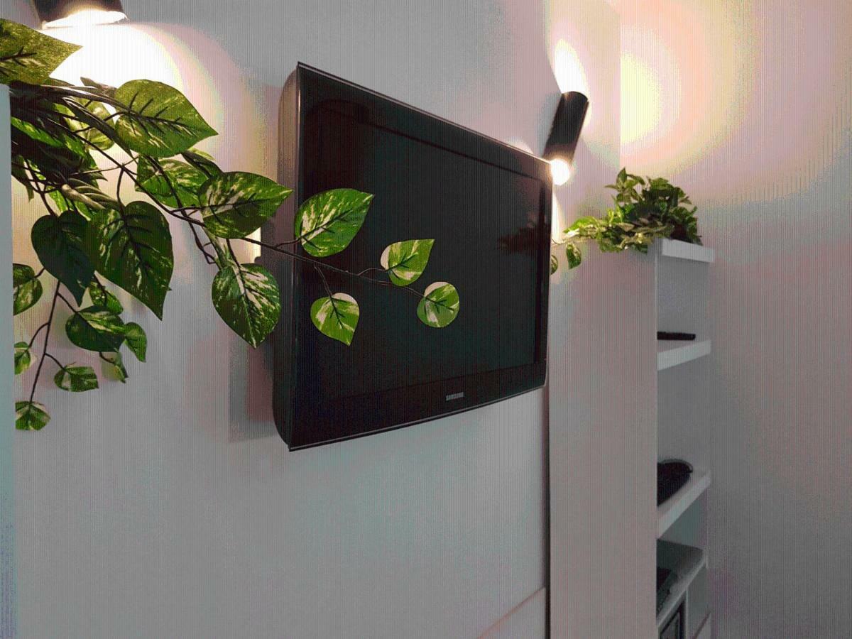 Rooms2Rent Ρέτζιο ντι Καλάμπρια Εξωτερικό φωτογραφία