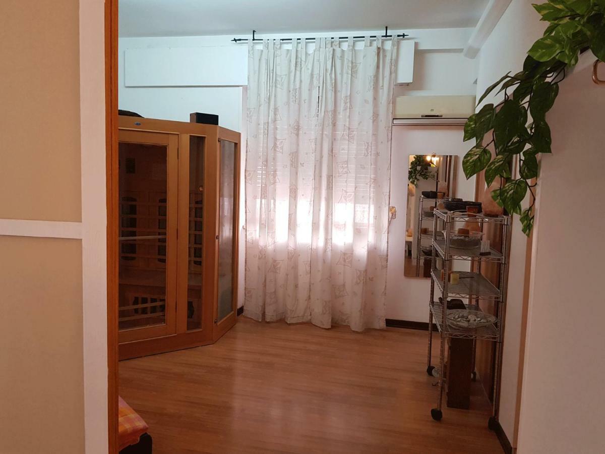 Rooms2Rent Ρέτζιο ντι Καλάμπρια Εξωτερικό φωτογραφία
