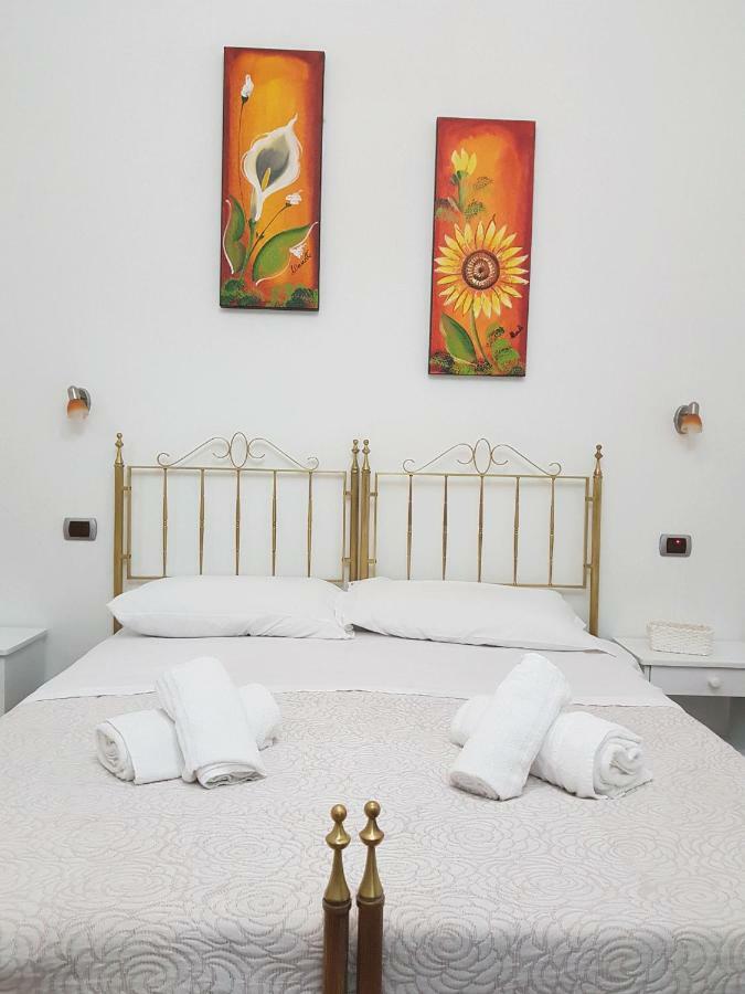 Rooms2Rent Ρέτζιο ντι Καλάμπρια Εξωτερικό φωτογραφία